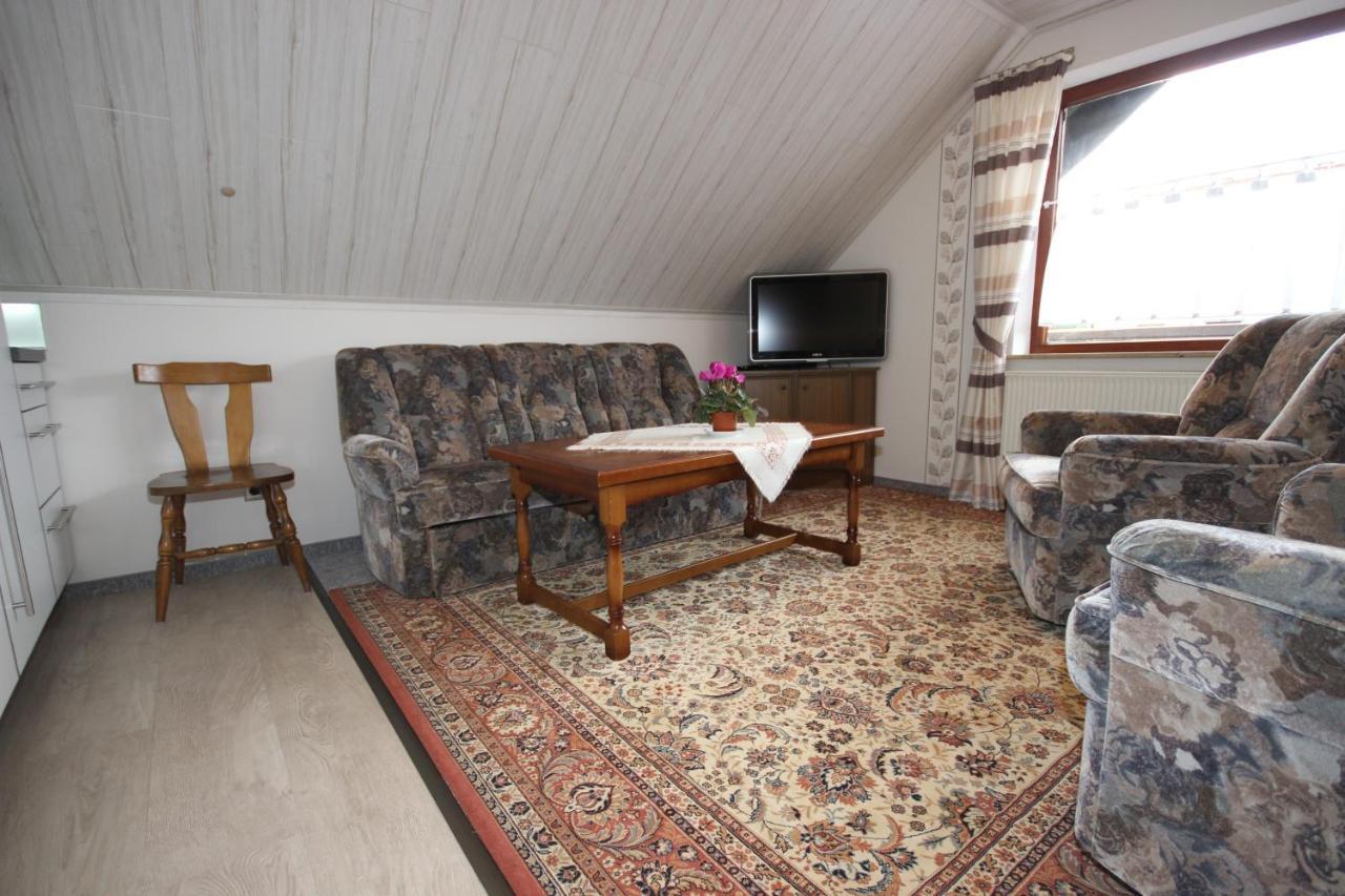 Ferienhaus Marienweg Hallenberg Habitación foto