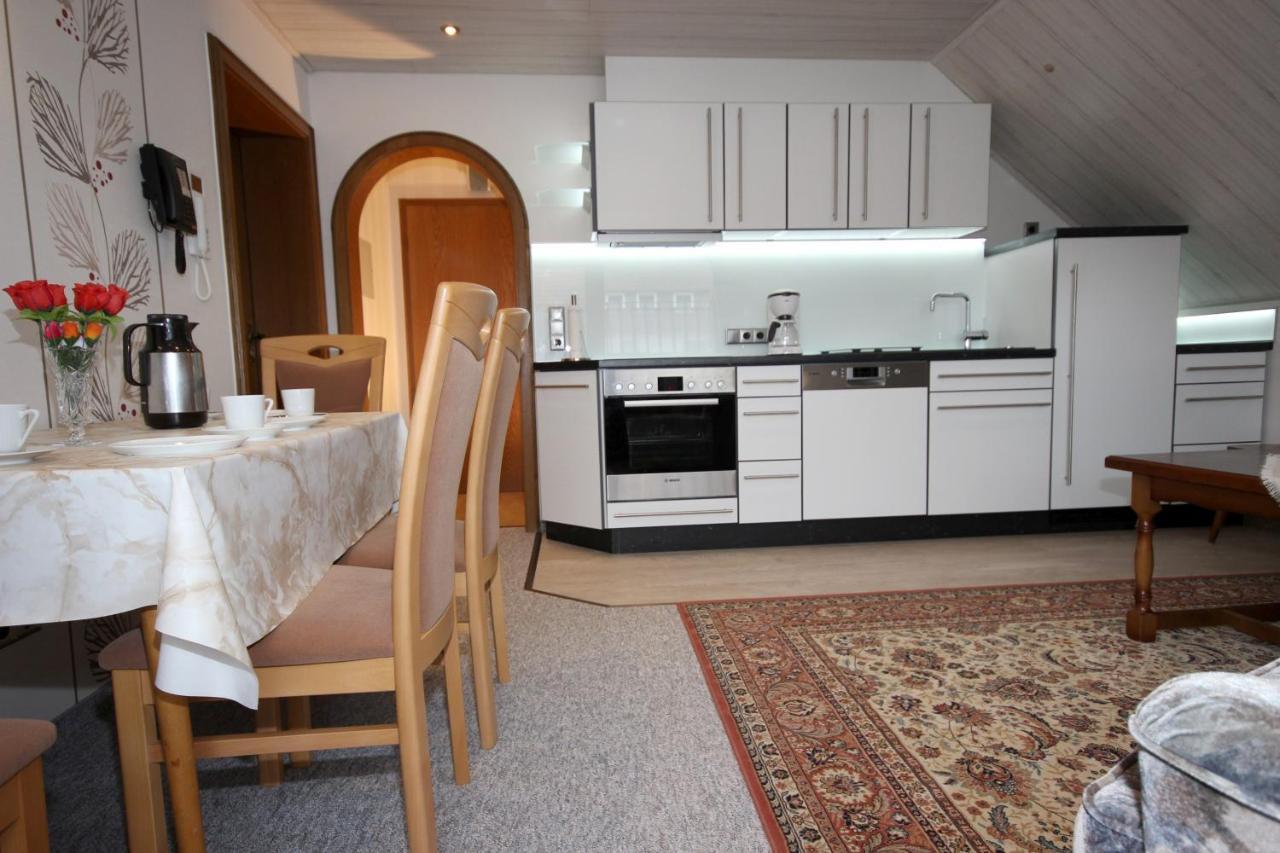 Ferienhaus Marienweg Hallenberg Habitación foto